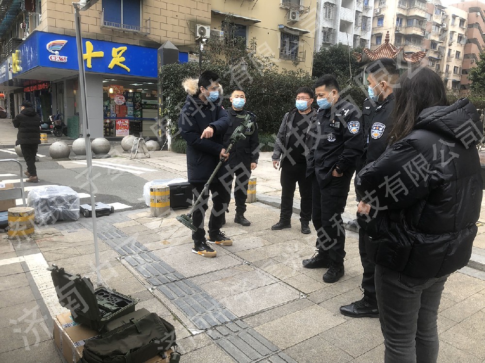 特警支队培训-便携式X光机
